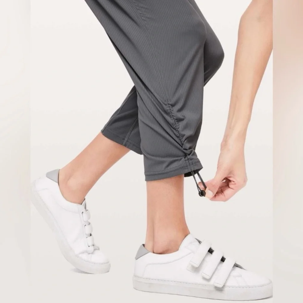 Lululemon Gray Dance Studio Crop Pants - Picture 3 of 11
